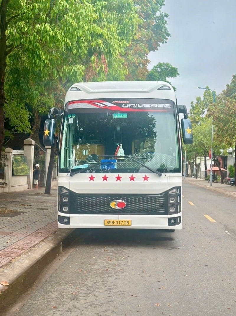 thuê xe từ sài gòn đi cần thơ