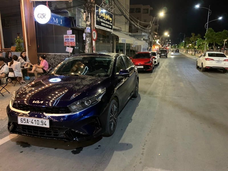 thuê xe 7 chỗ đi phan thiết