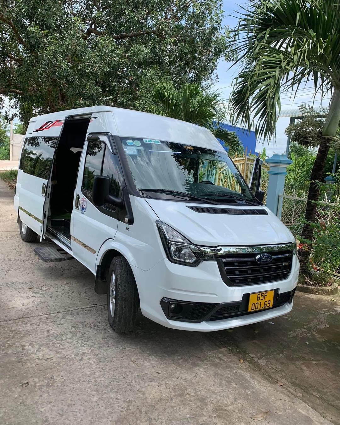 Xe Chạy Sự Kiện Uy Tín Nhất Các Tỉnh Đi Vĩnh Long 
