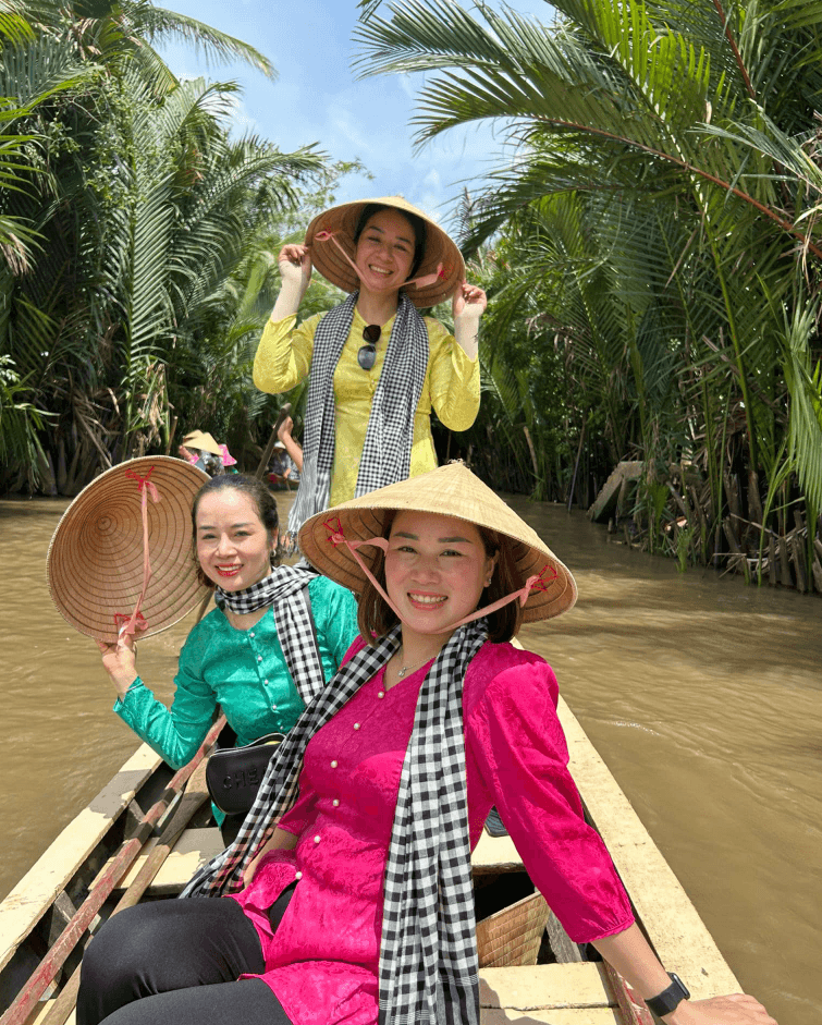 Dịch Vụ Cho Thuê Xe 16 Chỗ Tại Cái Côn Cần Thơ